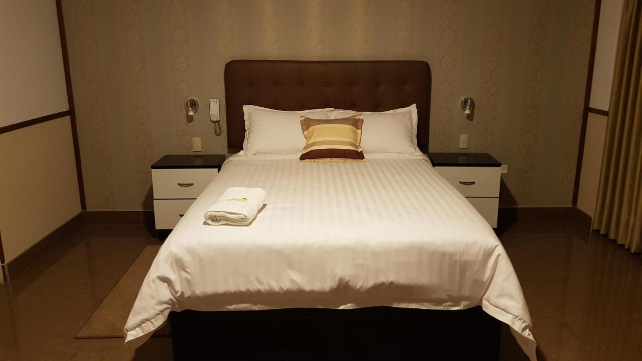 Hotel Costa Riviera Mala Eksteriør billede