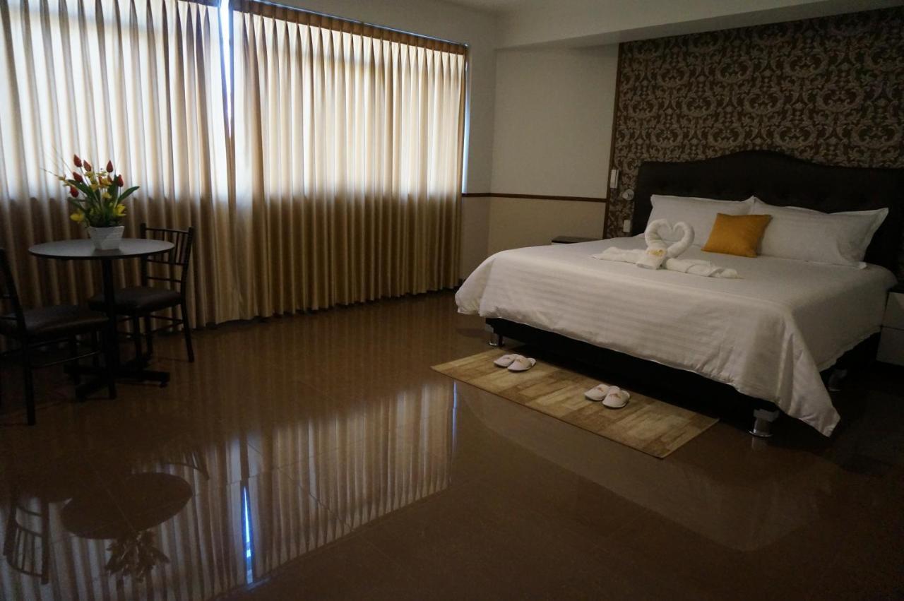 Hotel Costa Riviera Mala Eksteriør billede