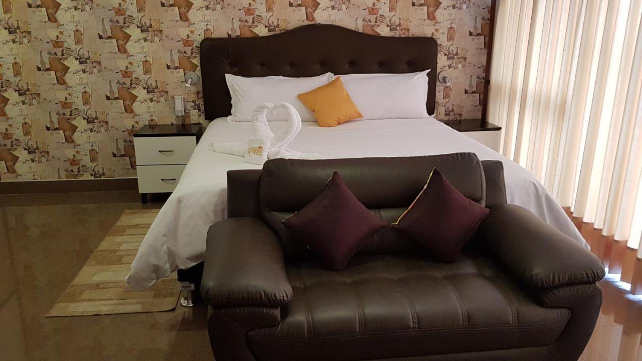 Hotel Costa Riviera Mala Eksteriør billede